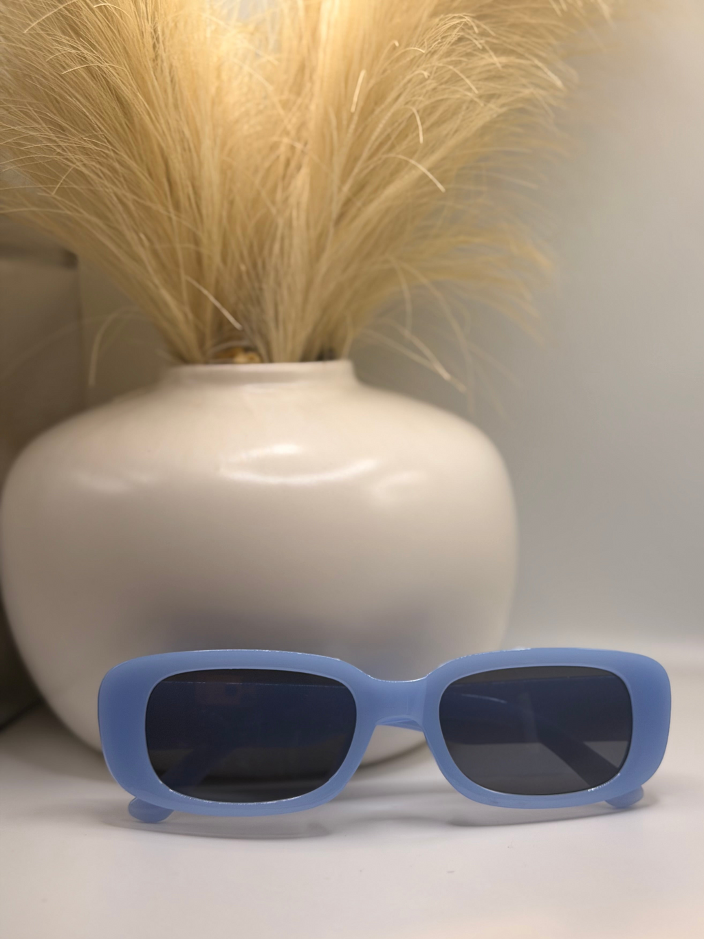 Chic sunglasses