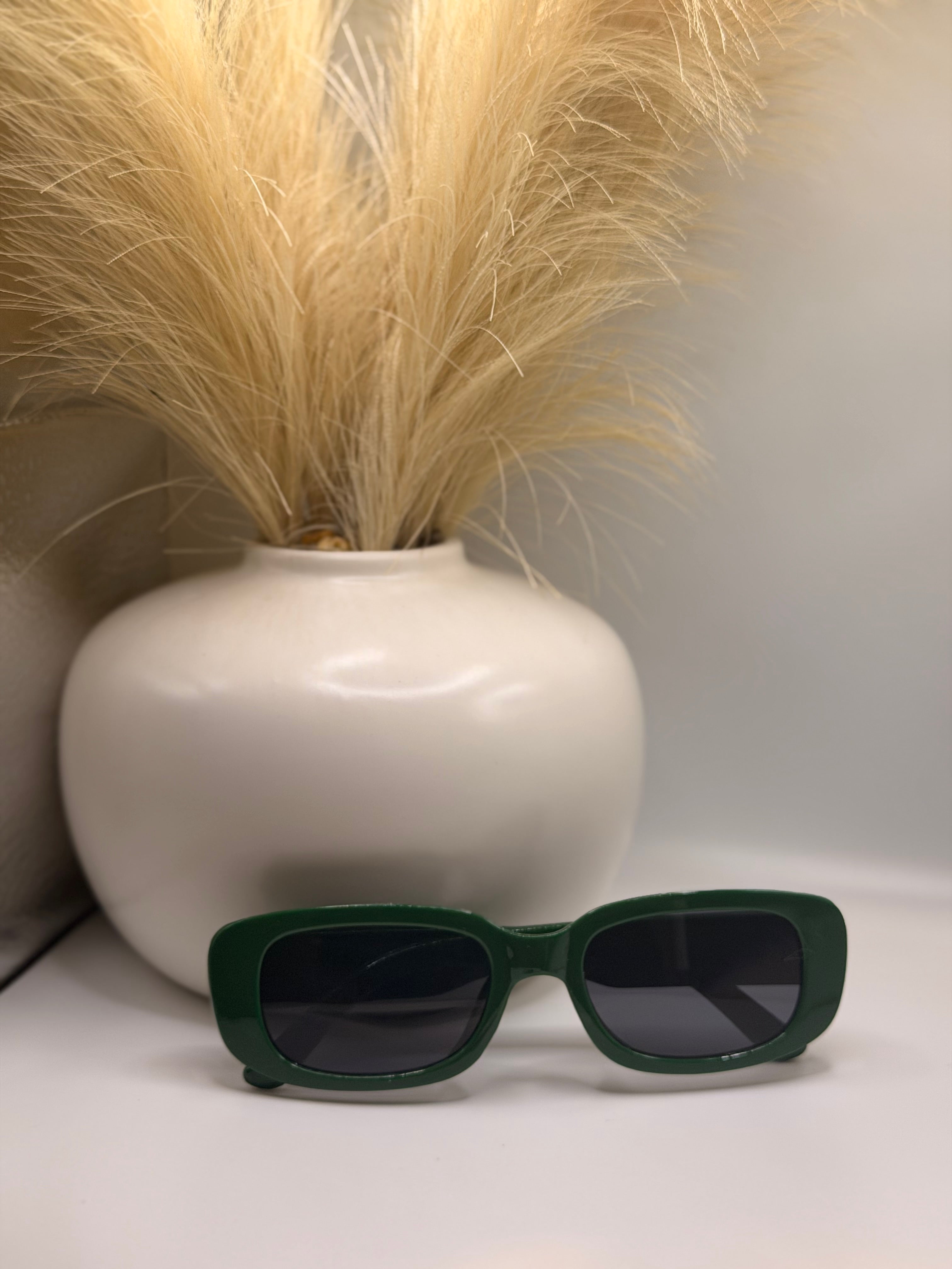 Chic sunglasses